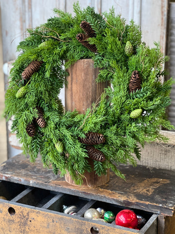 Bristlecone Cedar Wreath | 22"