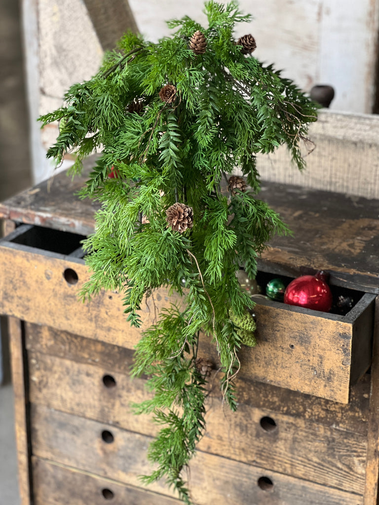 Bristlecone Cedar Hanging | 32"