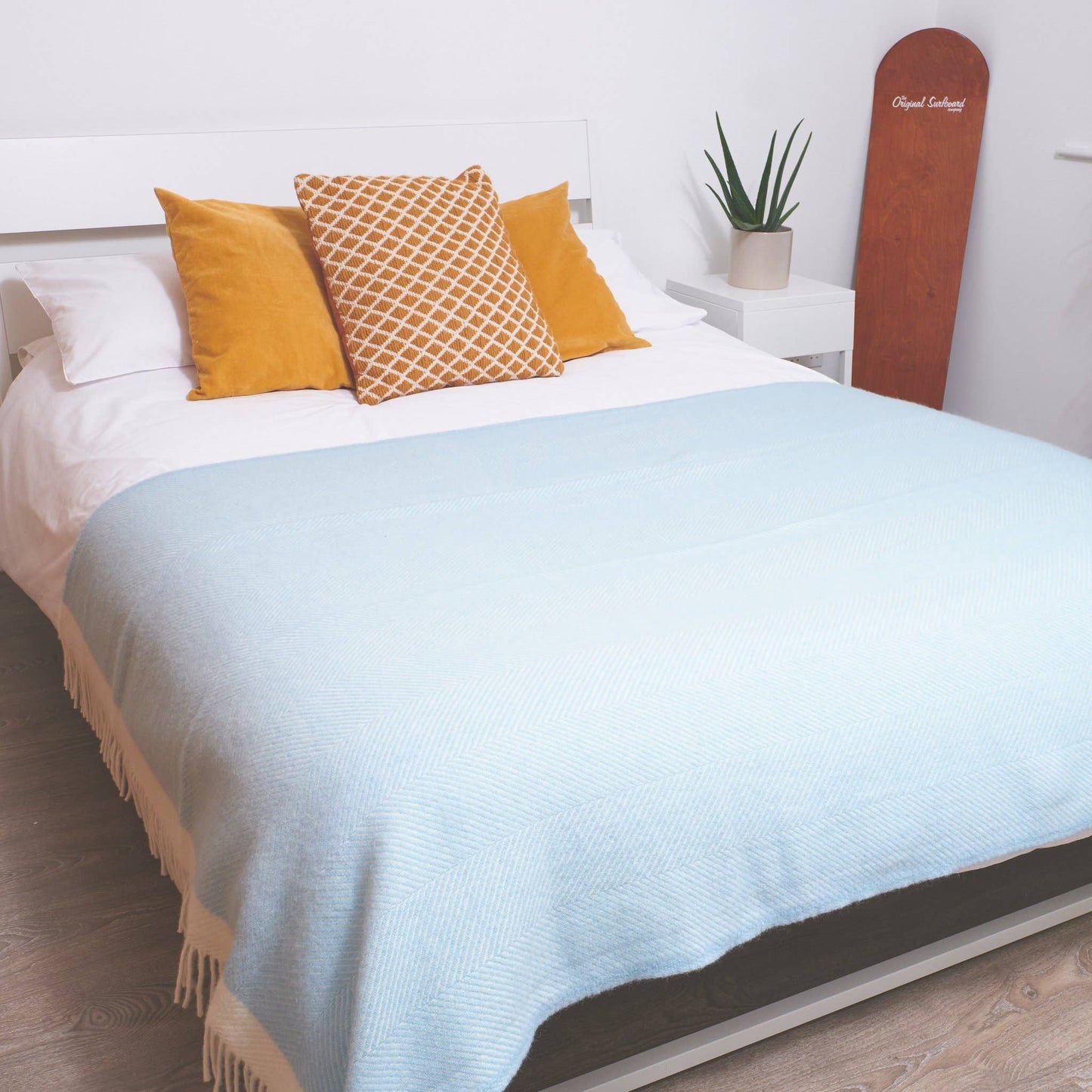 Light Duck Egg Blue Herringbone Wool Blanket: 130 x 200cm