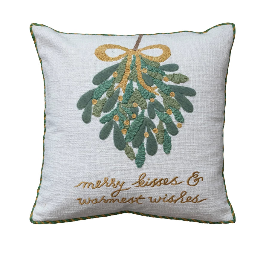 18"Pillow w/ "Merry Kisses & Warmest Wishes"