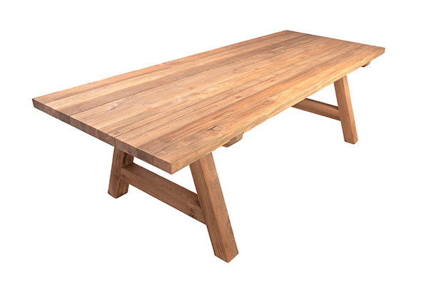 Laming Dining Table