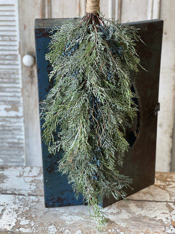 Bluestone Cedar Drop 30"