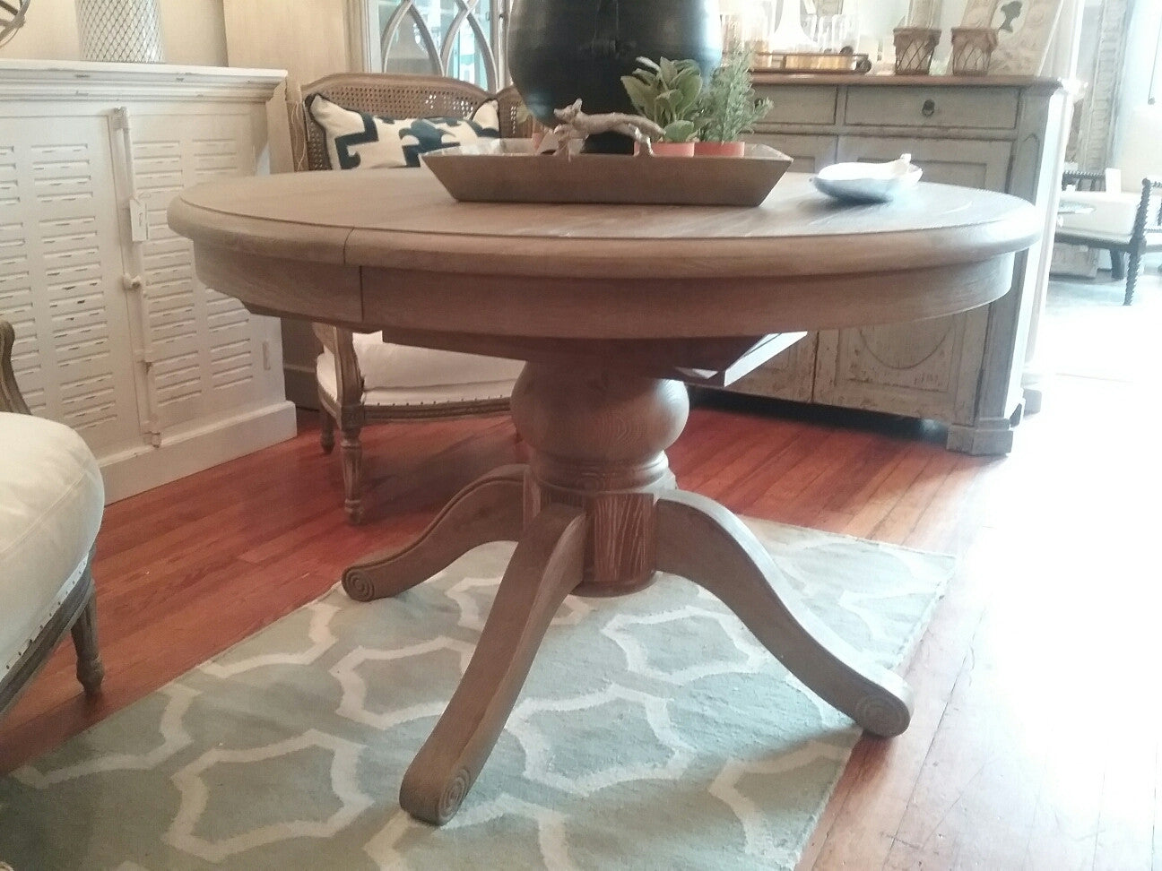 Farmington Table