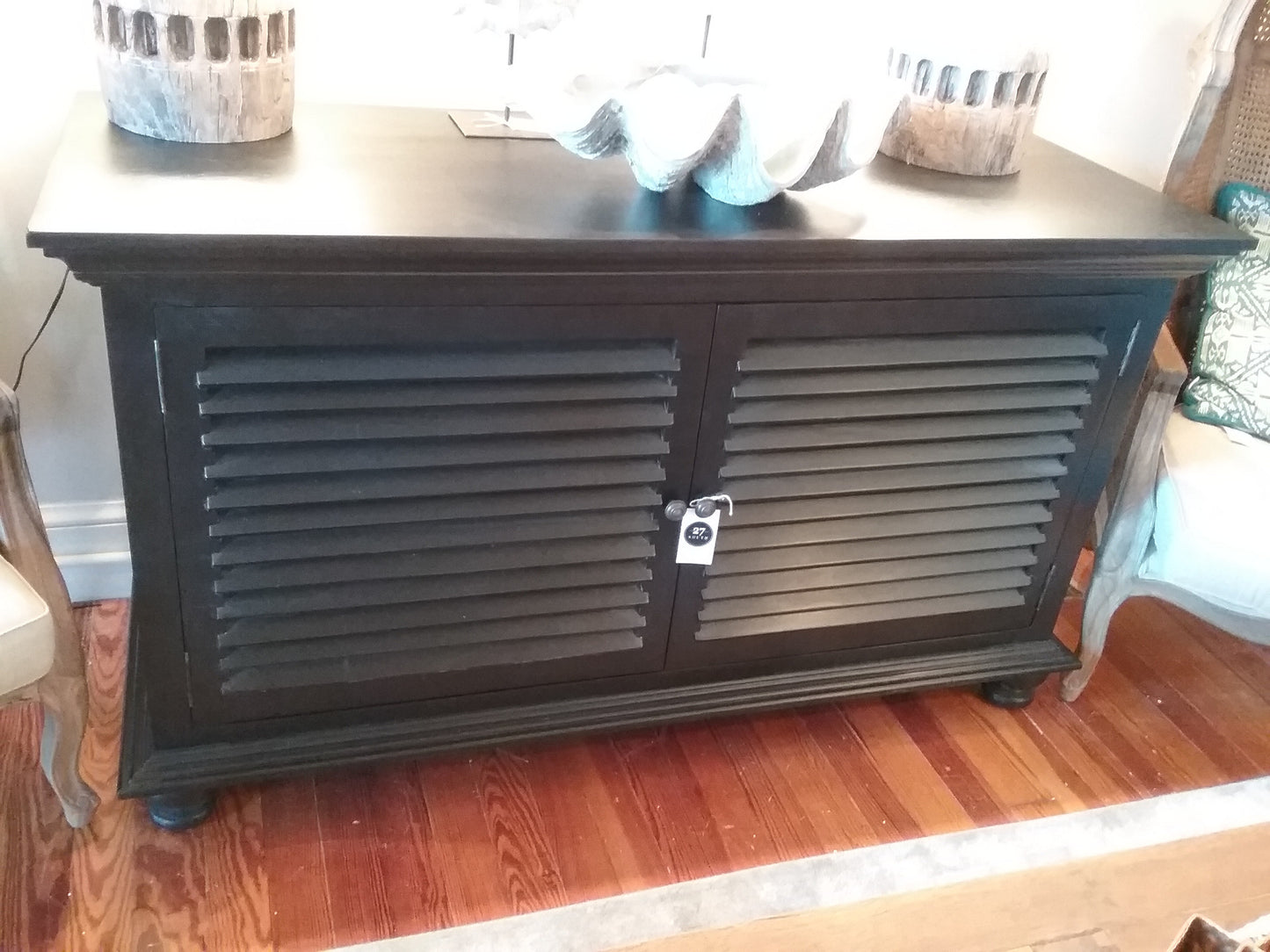 Black Shutter Buffet