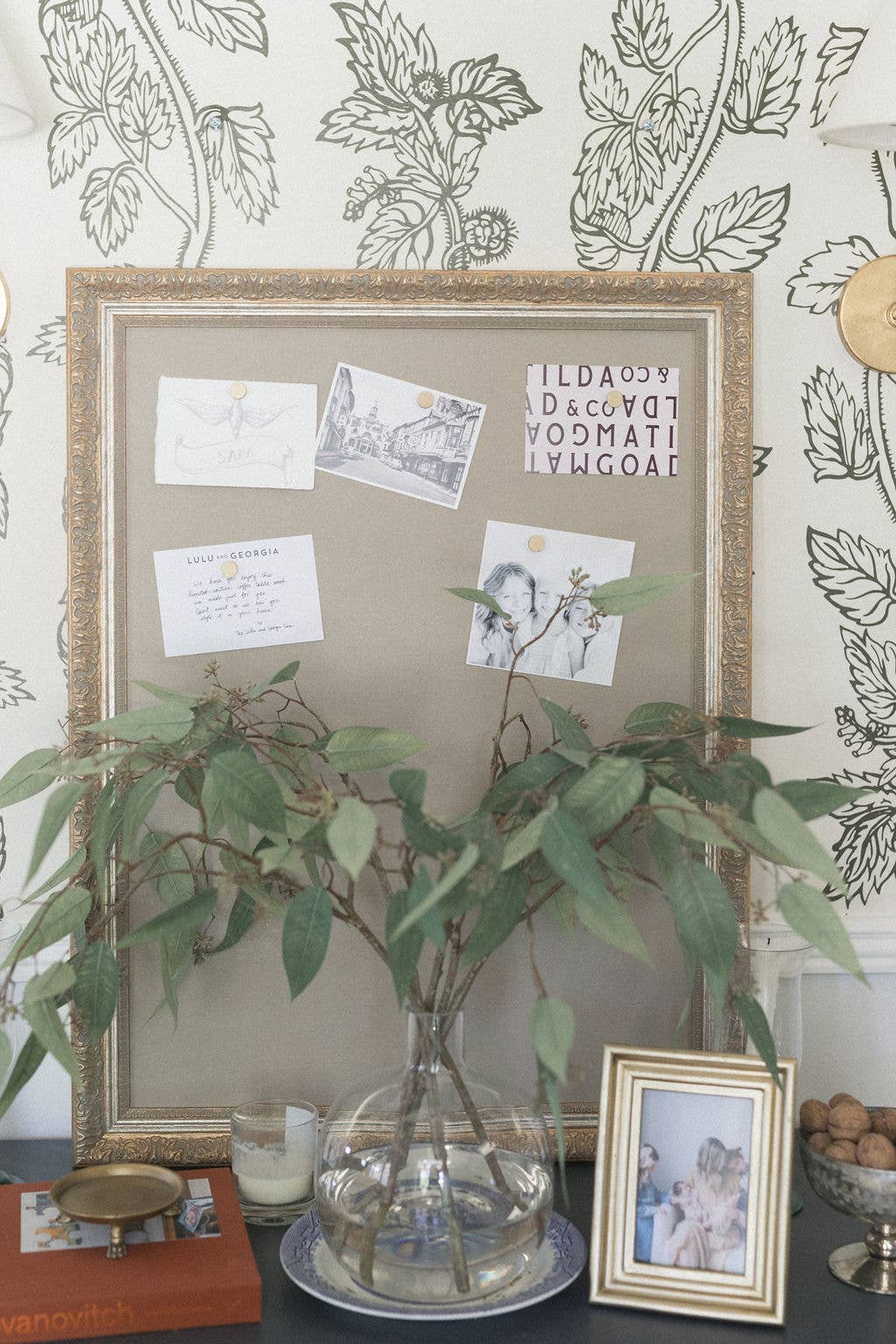 Double Ridge Photo Frame