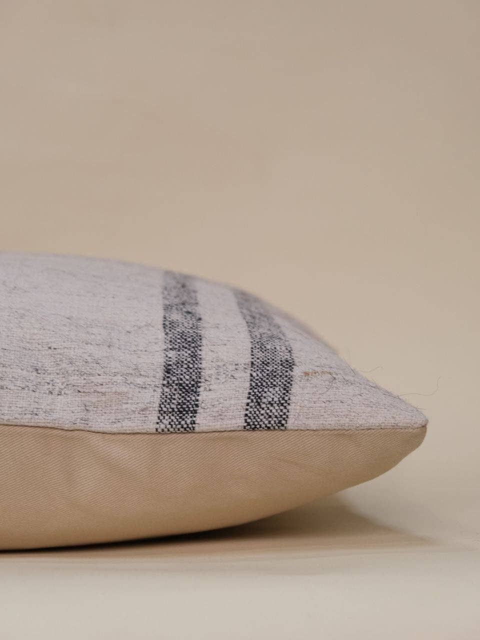 Ekin Kilim Pillow