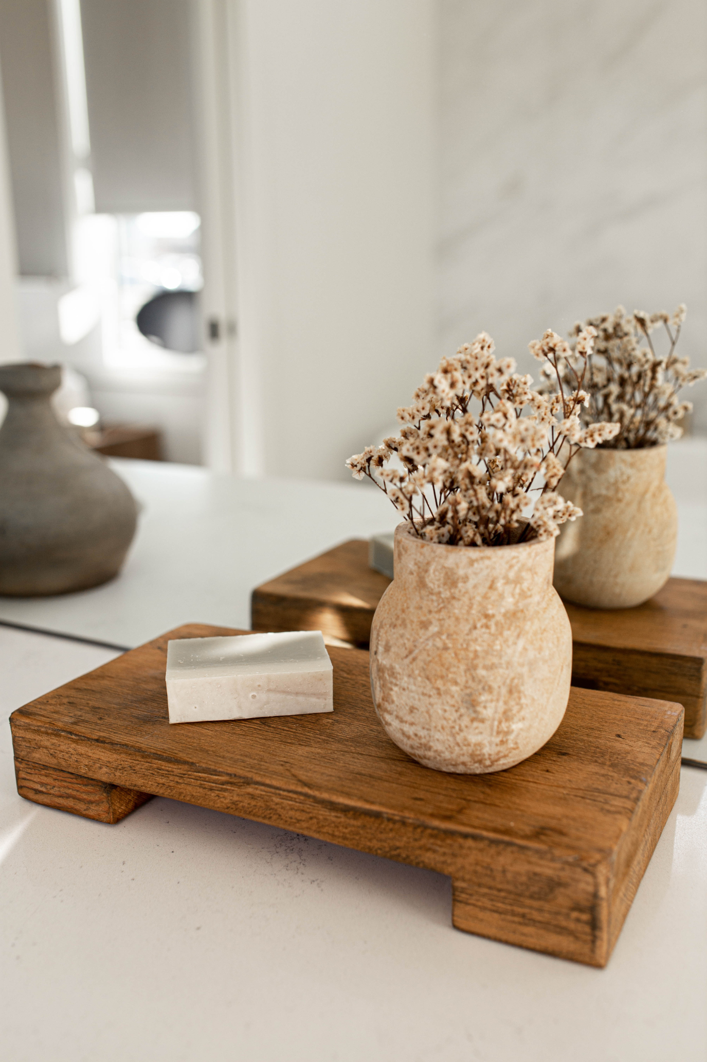 Trivet Reclaim Wood Riser Toffee Stain Medium