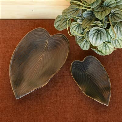 Begonia Leaf Tray, Ceramic - Sm - Bronze
