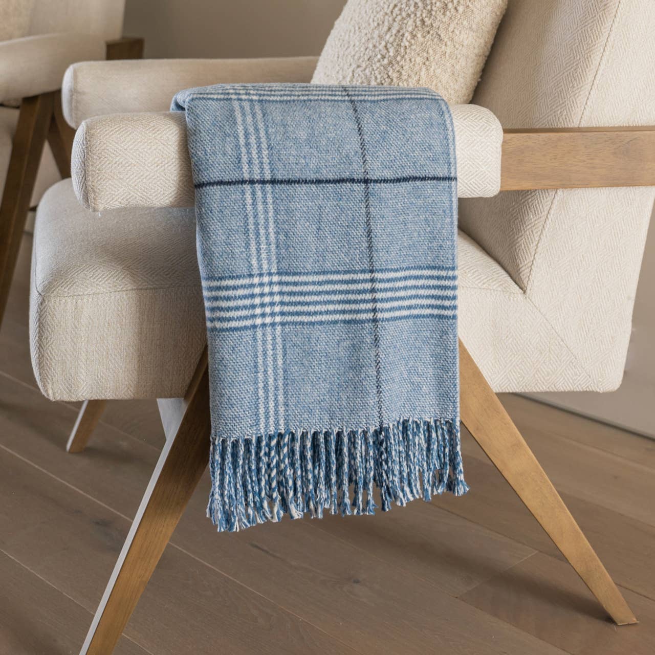 408 - Windowpane Plaid Throw