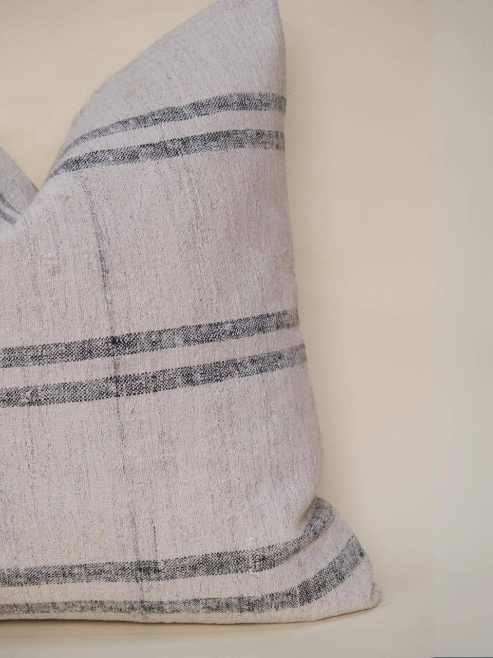 Ekin Kilim Pillow