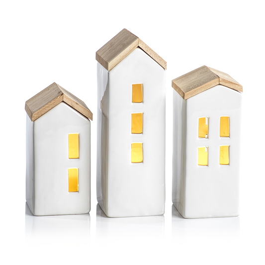 Set/3 LED House w/ Wooden Roof