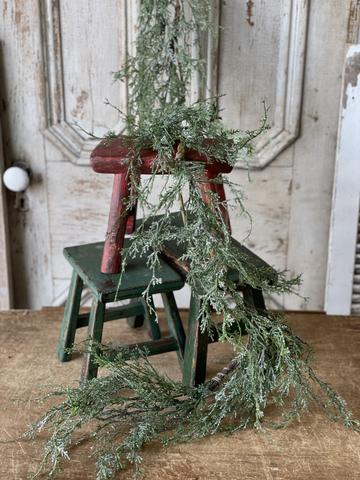 5' Ice Glazed Cedar Garland