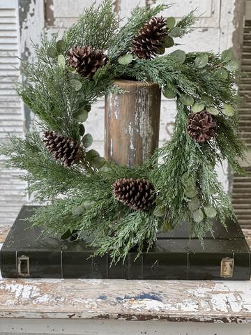 26" Shine Right Cedar Wreath