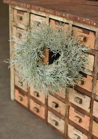 Snowy Cedar Candle Ring