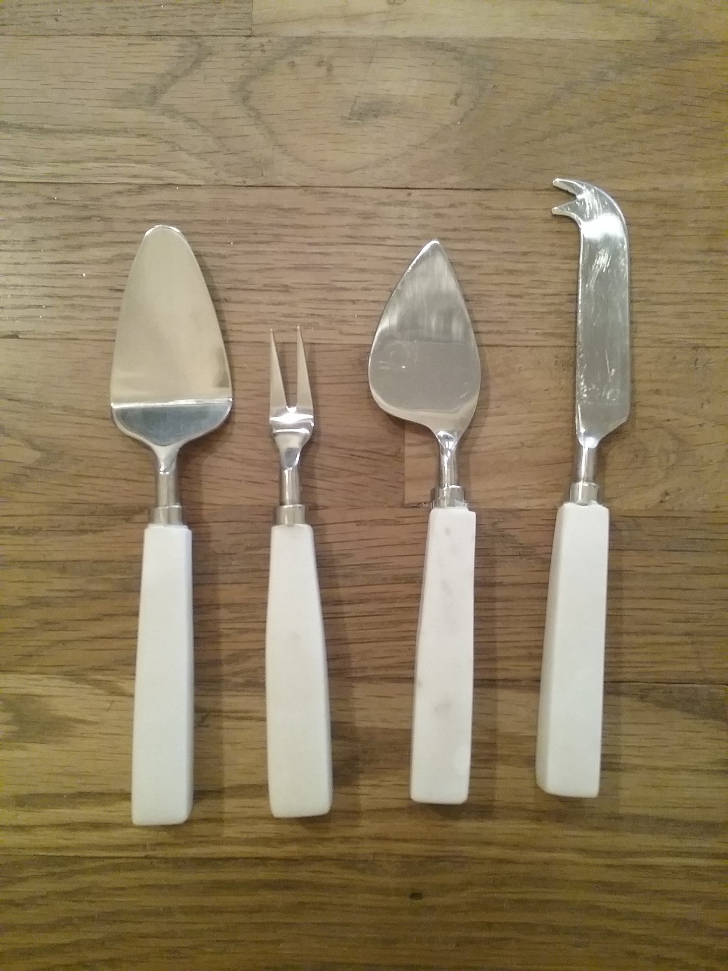 Marble Handle Cutlery Set